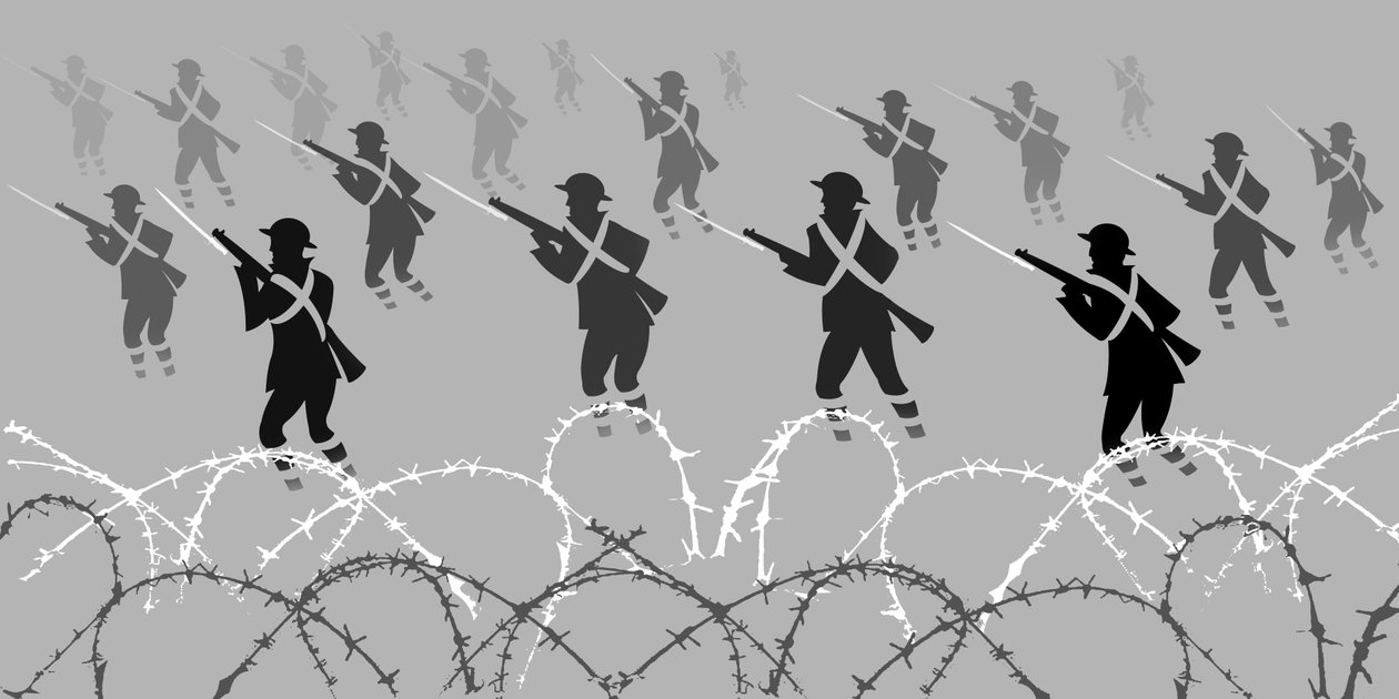 Soldados da Primeira Guerra Mundial com baionetas - emergindo de trincheiras de Neale Osborne