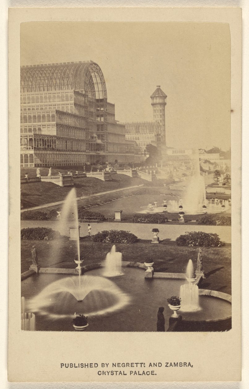 [Vista exterior do Palácio de Cristal e do terreno] de Negretti and Zambra