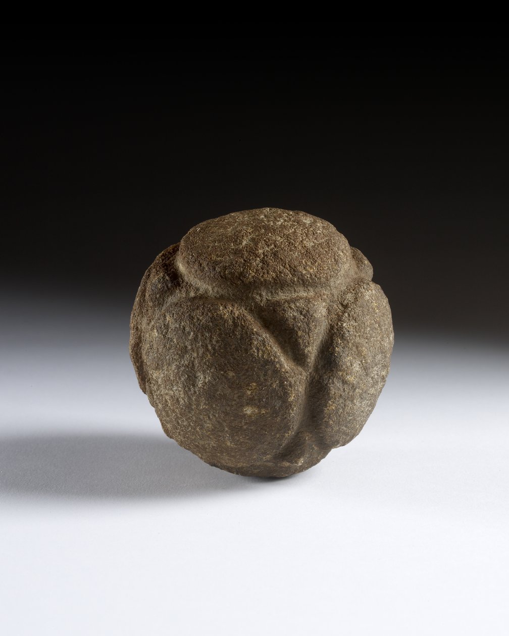 Bola Esculpida, Neolítico Final, Escócia, c.3750-2000 aC de Neolithic