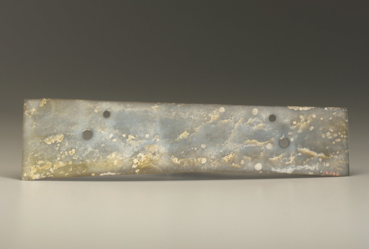 Formão bifurcado (zhang), Cultura Qijia, c.2500-2000 aC (jade) de Neolithic Period Chinese School