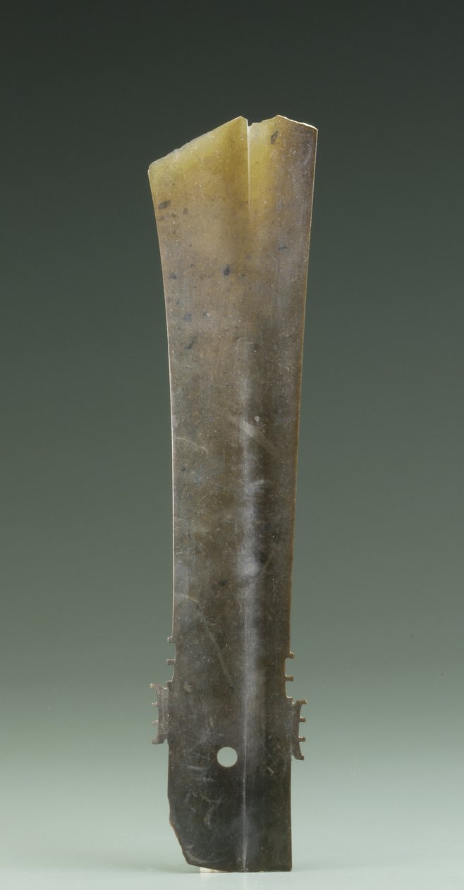 Formão bifurcado (zhang), Cultura Qijia, c.2500-2000 aC (jade) de Neolithic Period Chinese School