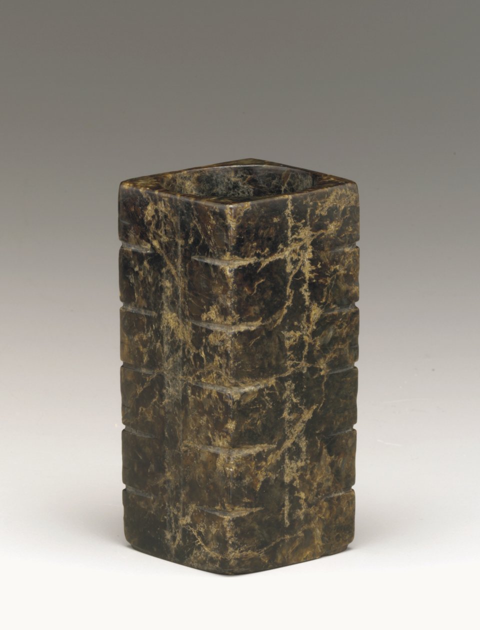 Tubo alto (cong) região do Lago Tai, cultura Liangzhu, 3300-2250 aC (jade) de Neolithic Period Chinese School