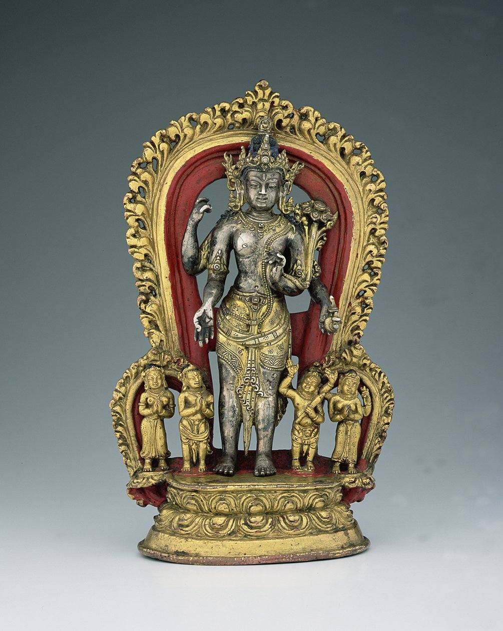 Jatamukuta Lokesvara, Reino de Khasa Malla (1100-1484) (parcela dourada, liga de cobre e pigmento) de Nepalese School