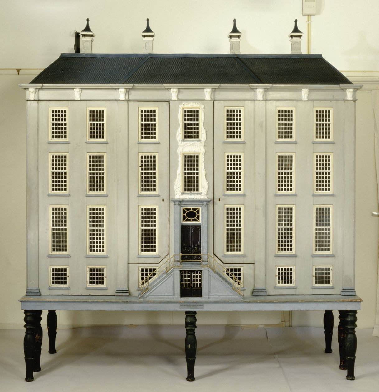 Dollshouse de Netherlandish School