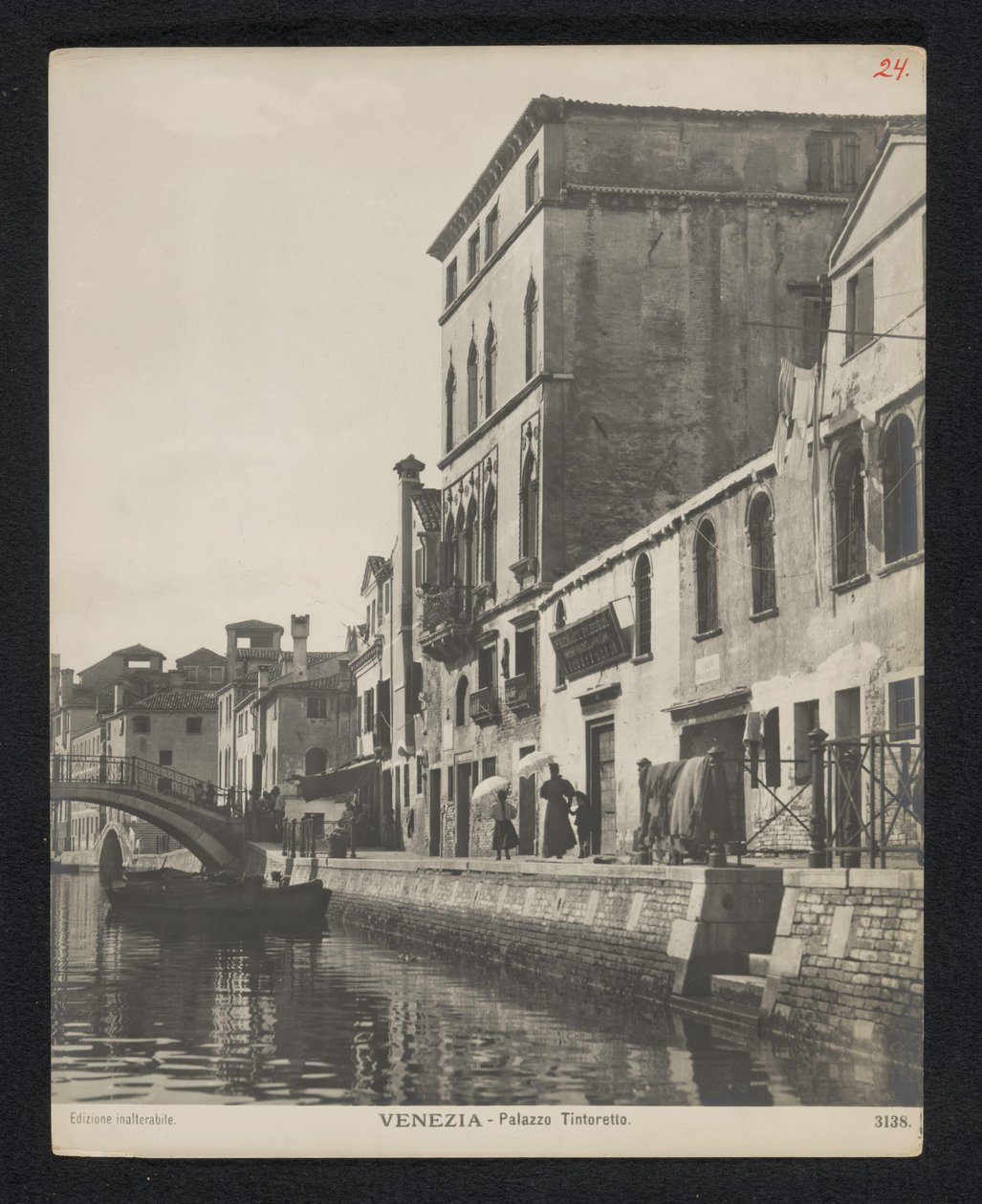 Exterior da residência de Tintoretto em Veneza
Veneza - Palazzo Tintoretto (título sobre o objecto) de Neue Photographische Gesellschaft