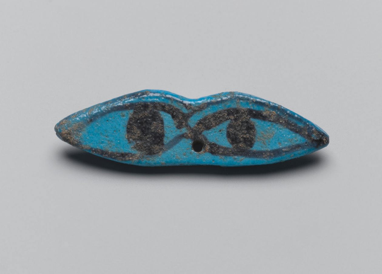 Amuleto em forma de dois olhos, de Deir el-Bahri (faiança) de New Kingdom Egyptian