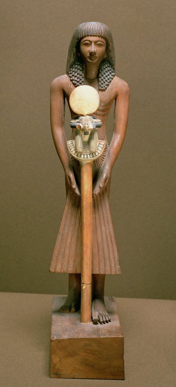 Porta-estandarte com padrão de cabeça de carneiro (madeira cariob) de New Kingdom Egyptian