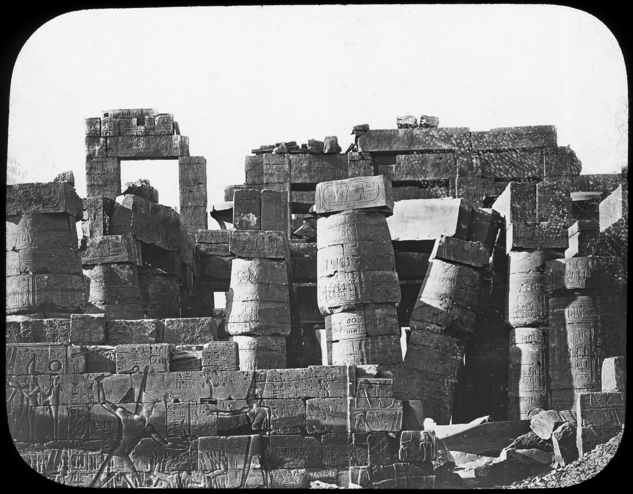 Grande templo, Karnak, Egito, c1890 de Newton and Co