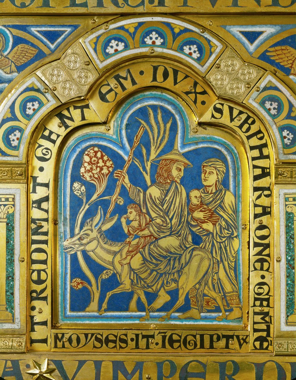 Moisés regressa ao Egito com a sua mulher Zípora e os seus dois filhos ... (esmalte sobre cobre dourado) de Nicholas of Verdun