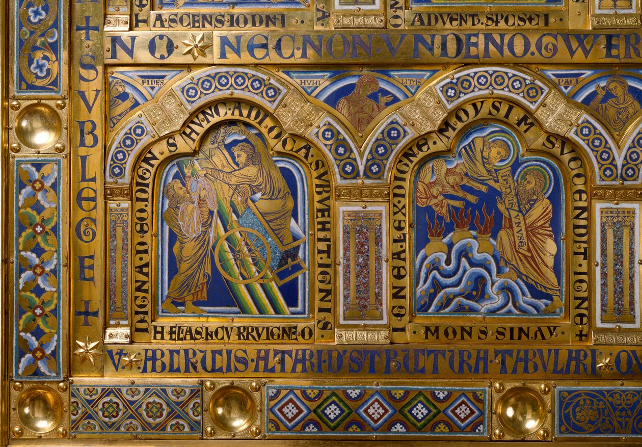 Altar de Verdun feito em ouro e enamaille por Nicolas de Verdun (ca. 1130/50-1205): cenas do Antigo e do Novo Testamento: detalhe retratando a Ascensão de Elias e Moisés recebendo as Távolas da Lei. Século XII Klosterneuburg Viena, Áustria de Nicholas of Verdun