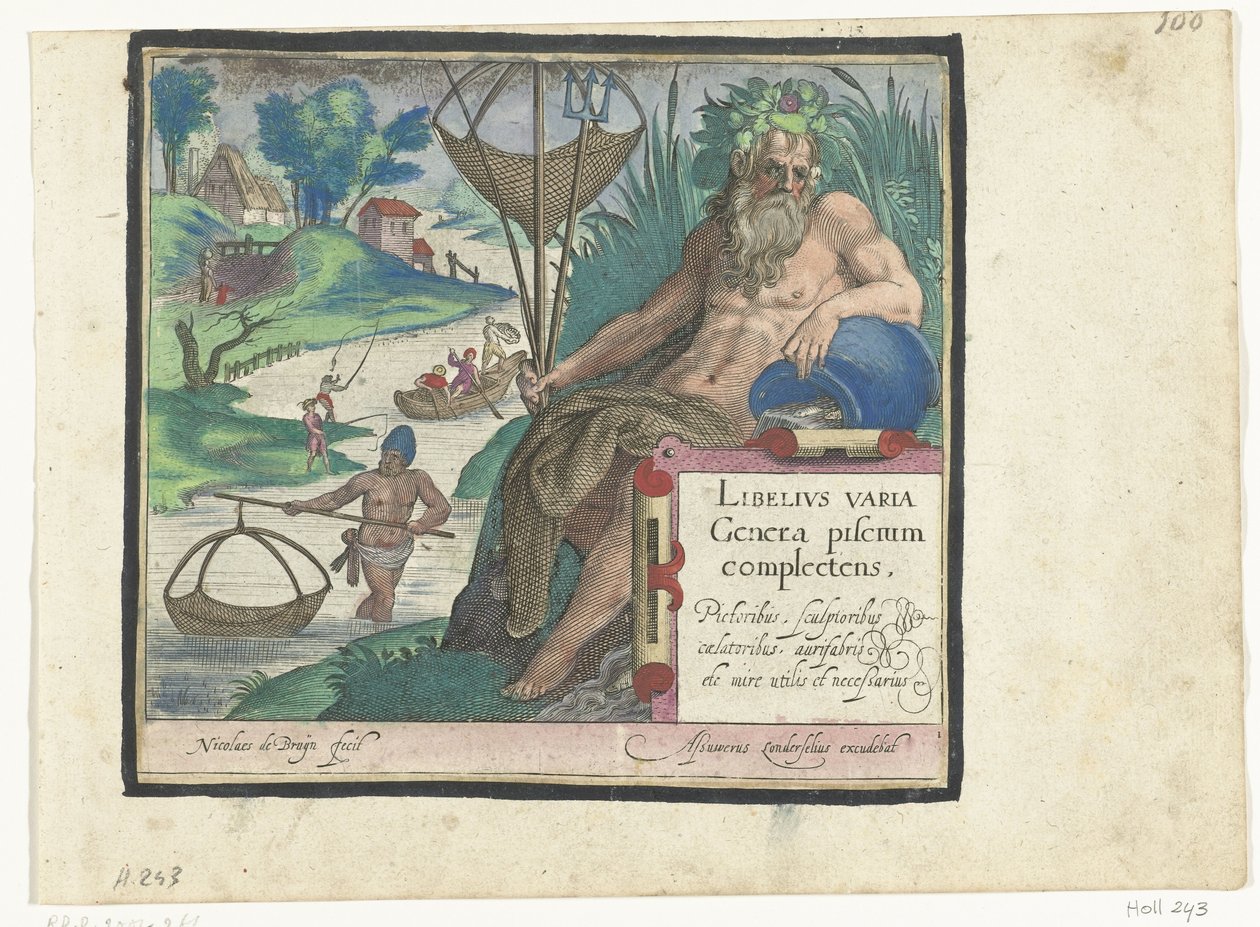 Impressão de título com título e deus do rio com tridente e rede de pesca em paisagem com pescadores Libelivs diversos Genera piscium complectens (título da série) Peixes de água doce, peixes marinhos, sapos, crustáceos e criaturas marinhas (título da séri de Nicolaes de Bruyn