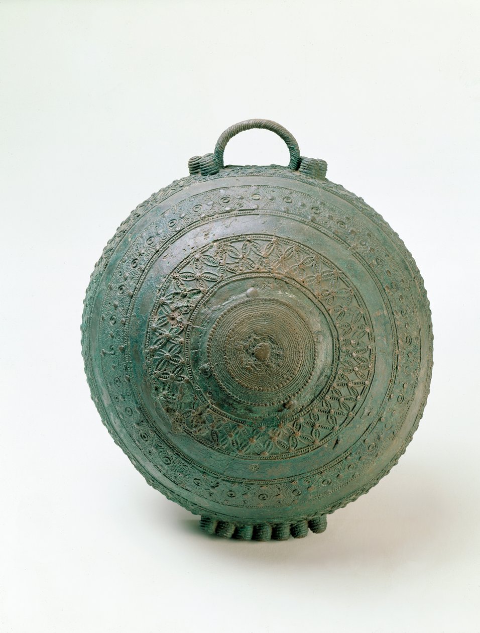 Tigela, Igbo-Ukwu, do século IX ao X (bronze com chumbo) (ver também 412932) de Nigerian