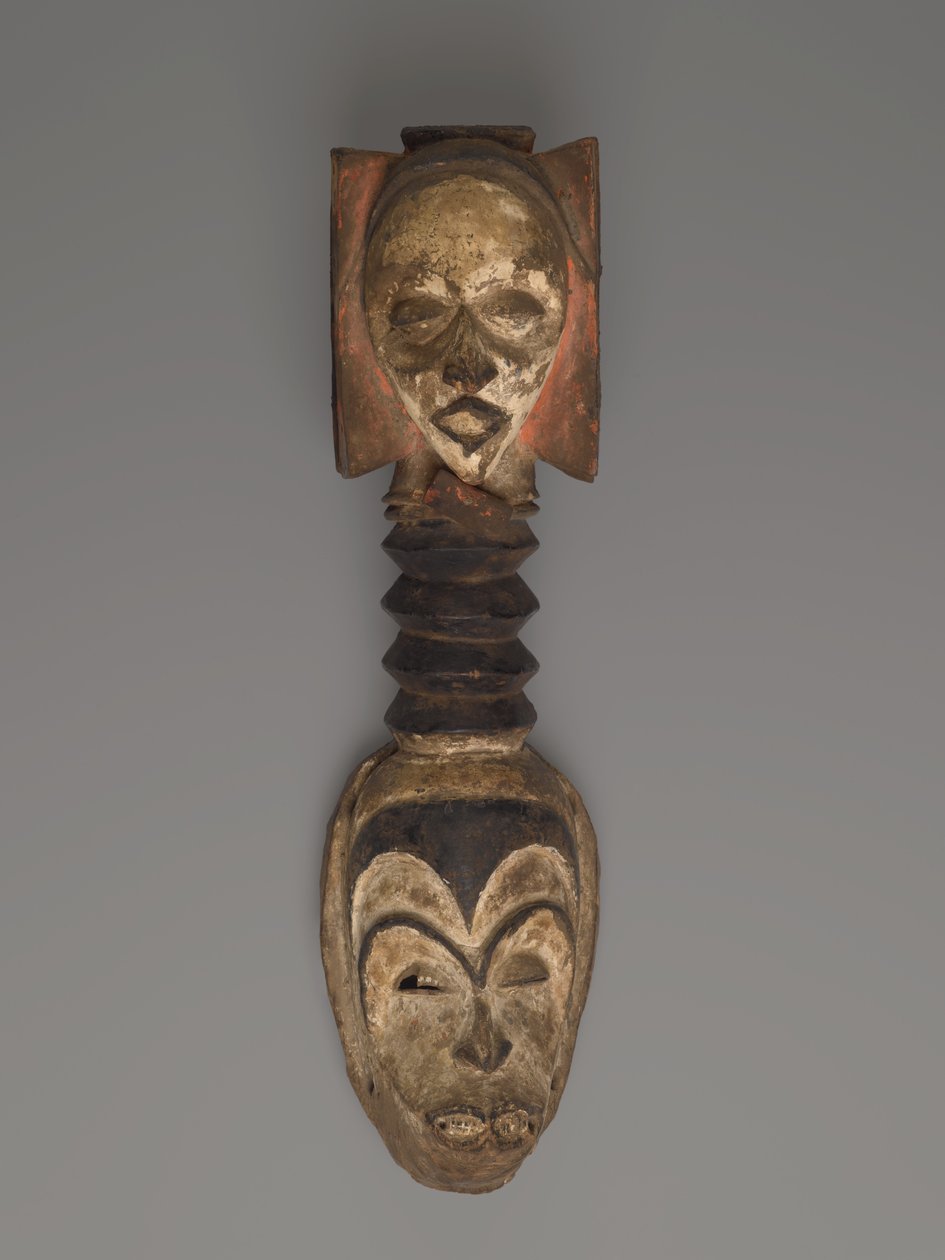 Máscara Okorossia, Igbo (madeira, pigmento) de Nigerian School