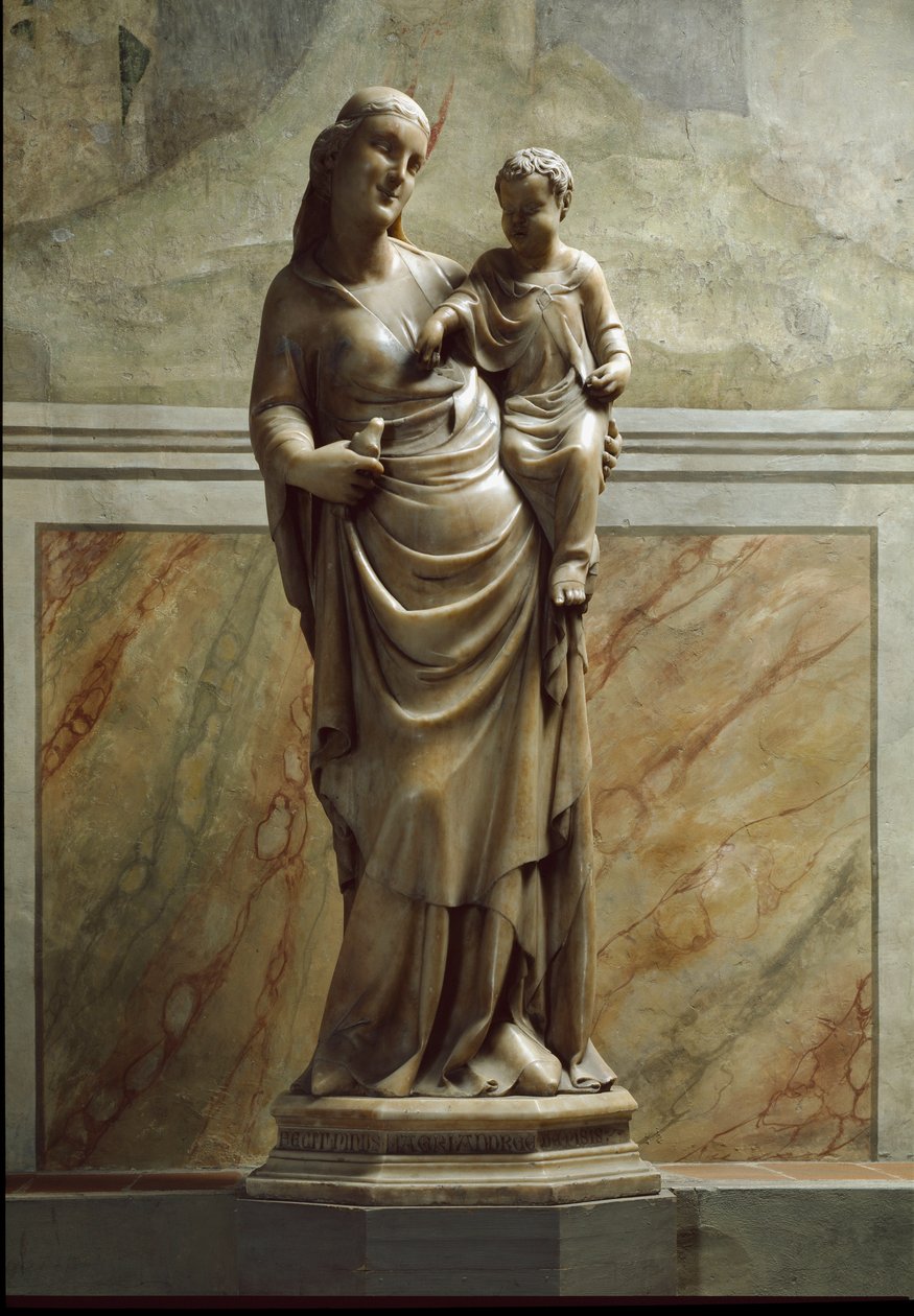 Virgem e Criança. Escultura em mármore de Nino Pisano
