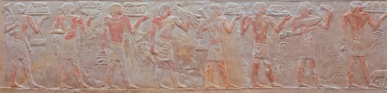Alívio de uma procissão de oferendas dos portadores do túmulo de Ny-Ank-Nesut, 2575-2134 AC (calcário pintado) de Old Kingdom Egyptian