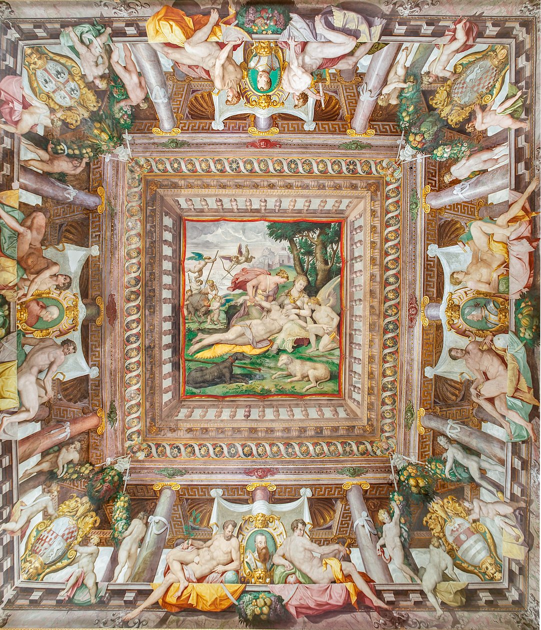 Vista do teto da Sala de Adonis e as pedras memoriais dos membros da família Rossi, Gonzaga, Riario e Medici, Rocca dei Rossi, San Secondo, Parma, Itália de Orazio (attr.to) Samacchini