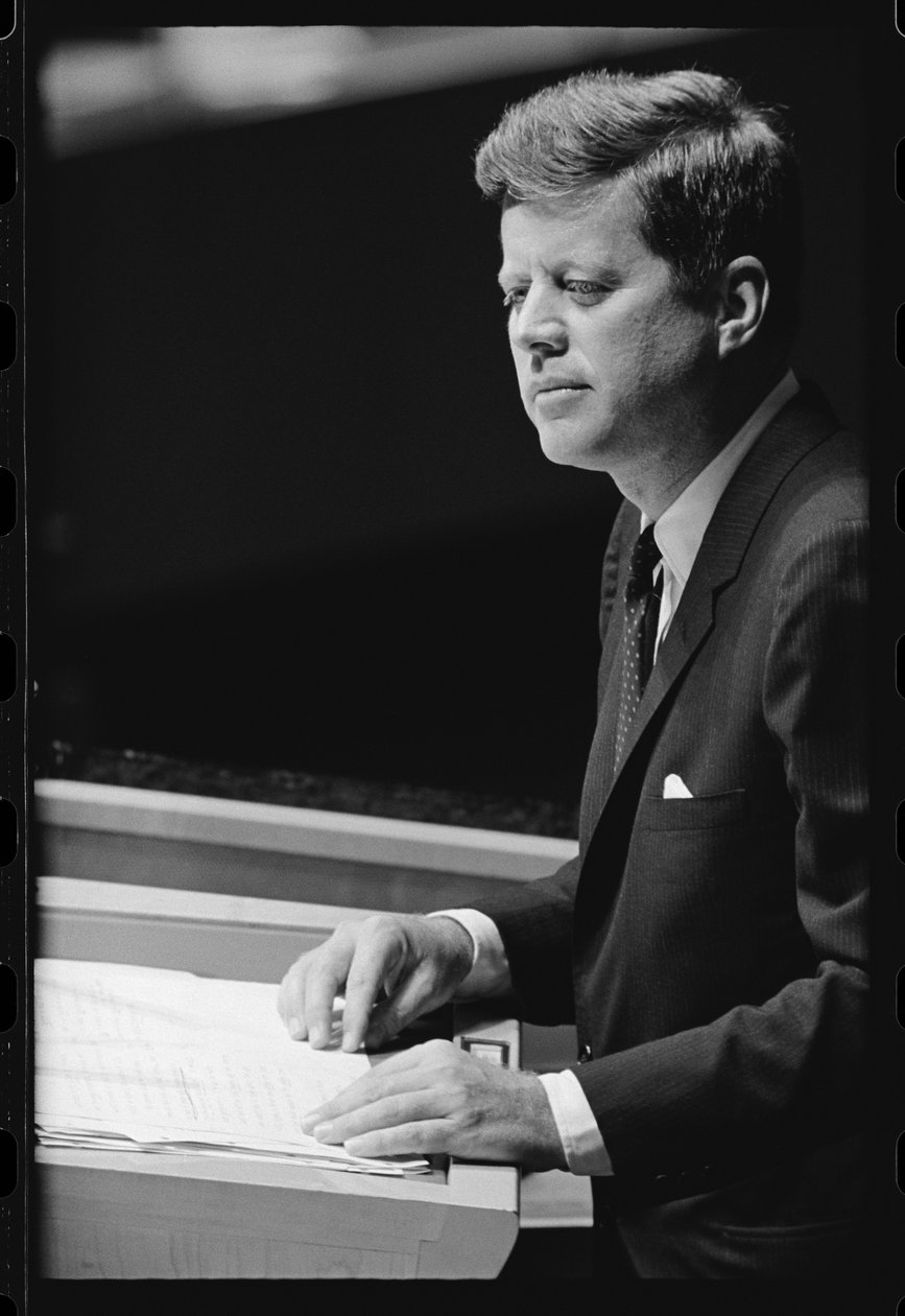 John F. Kennedy dirige-se à ONU de Orlando Suero
