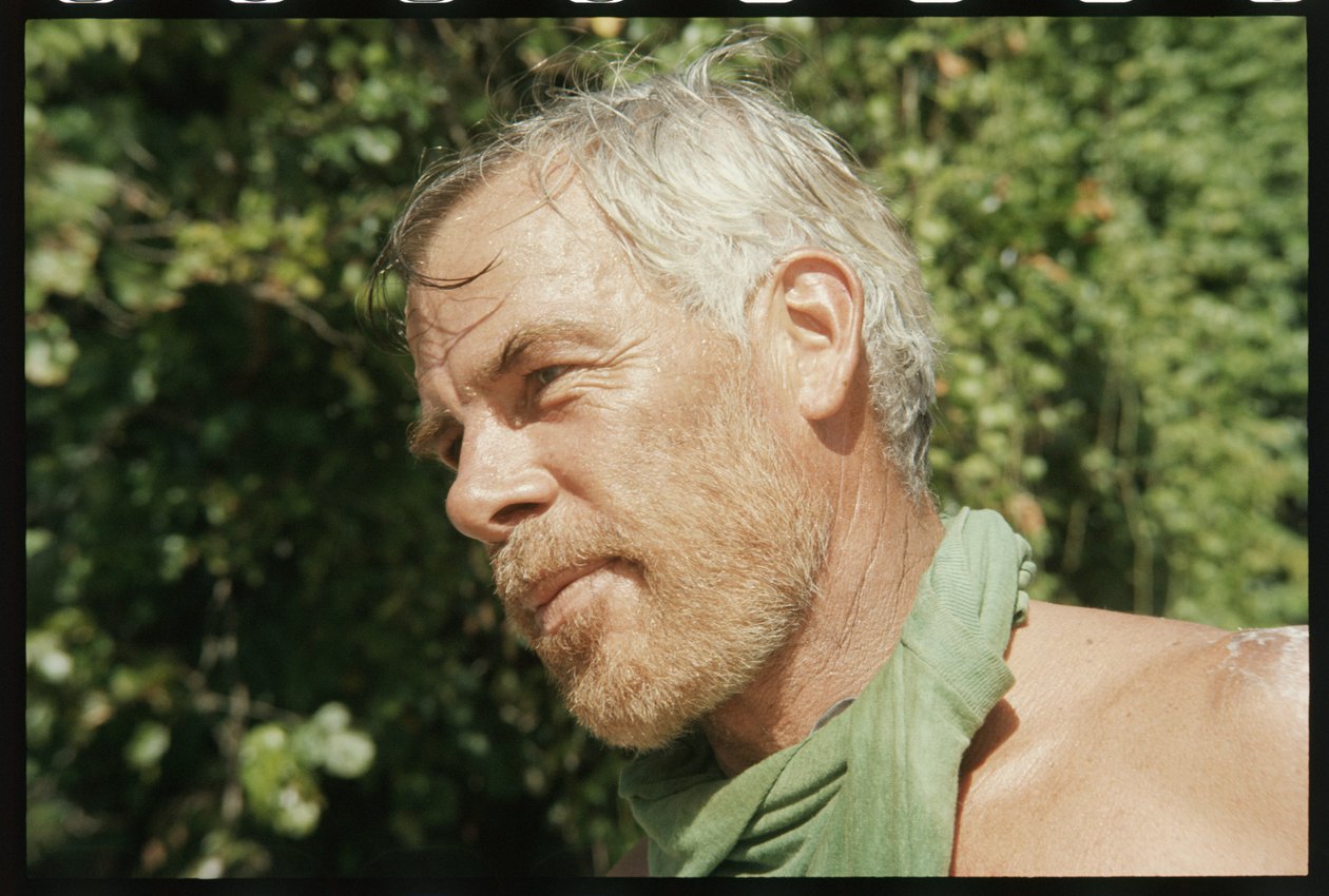 Lee Marvin em set para o "Inferno no Pacífico". de Orlando Suero