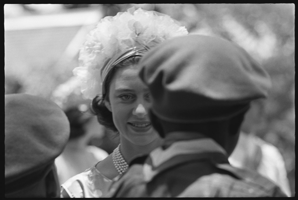 Princesa Margaret cumprimenta as tropas na celebração da independência da Jamaica de Orlando Suero
