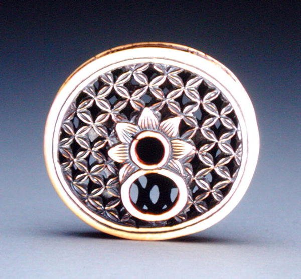 Reverso de um netsuke, c.1870 (para anverso ver 195485) de Ozaki Kokusai