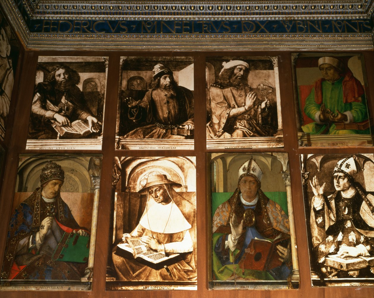 O estudo de Federigo da Montefeltro, Duque de Urbino, no sentido horário de TL: os filósofos gregos Platão (c.427-347 aC) e Aristóteles (384-322 aC); Ptolomeu, astrônomo (c. 90-168); Boécio, filósofo (c.48 de P. Joos van Gent and Berruguete
