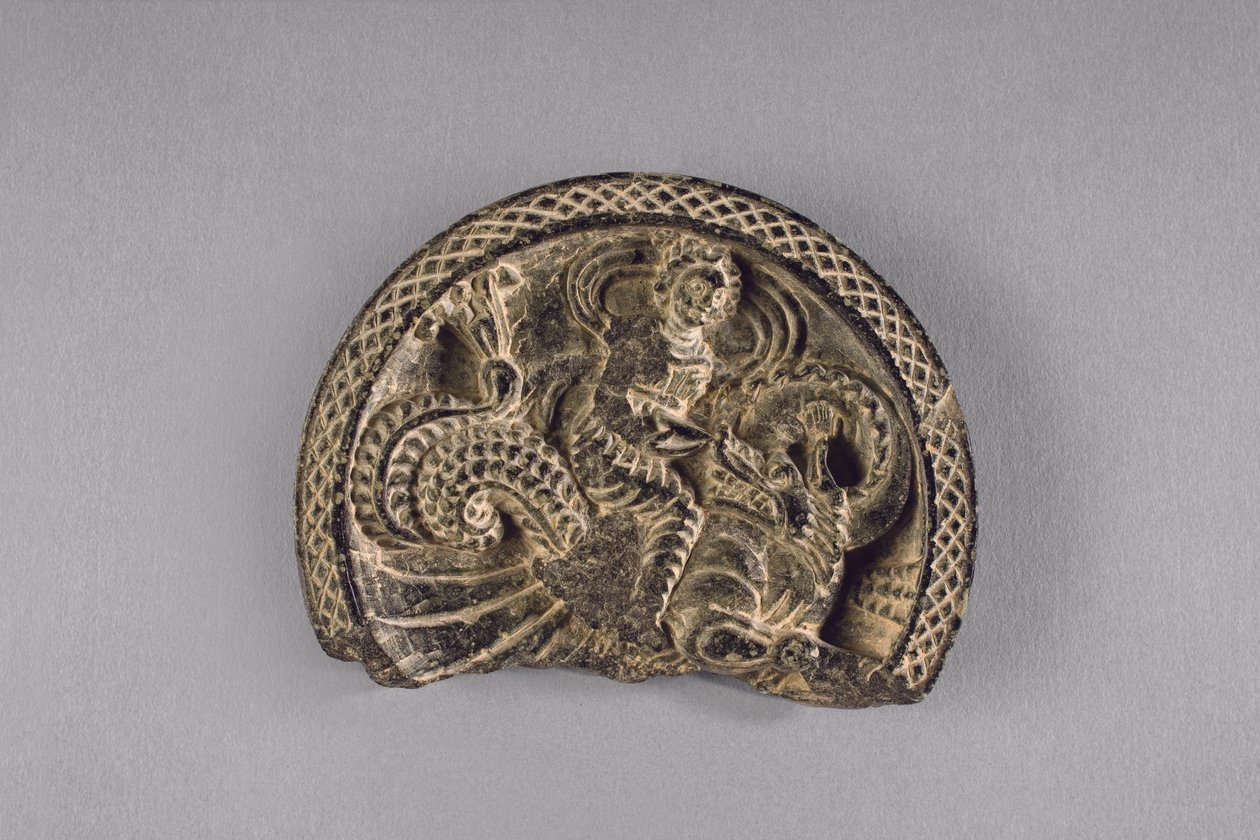 Paleta com Nereida em um Dragão Aquático, c.50-75 (xisto) de Pakistani School