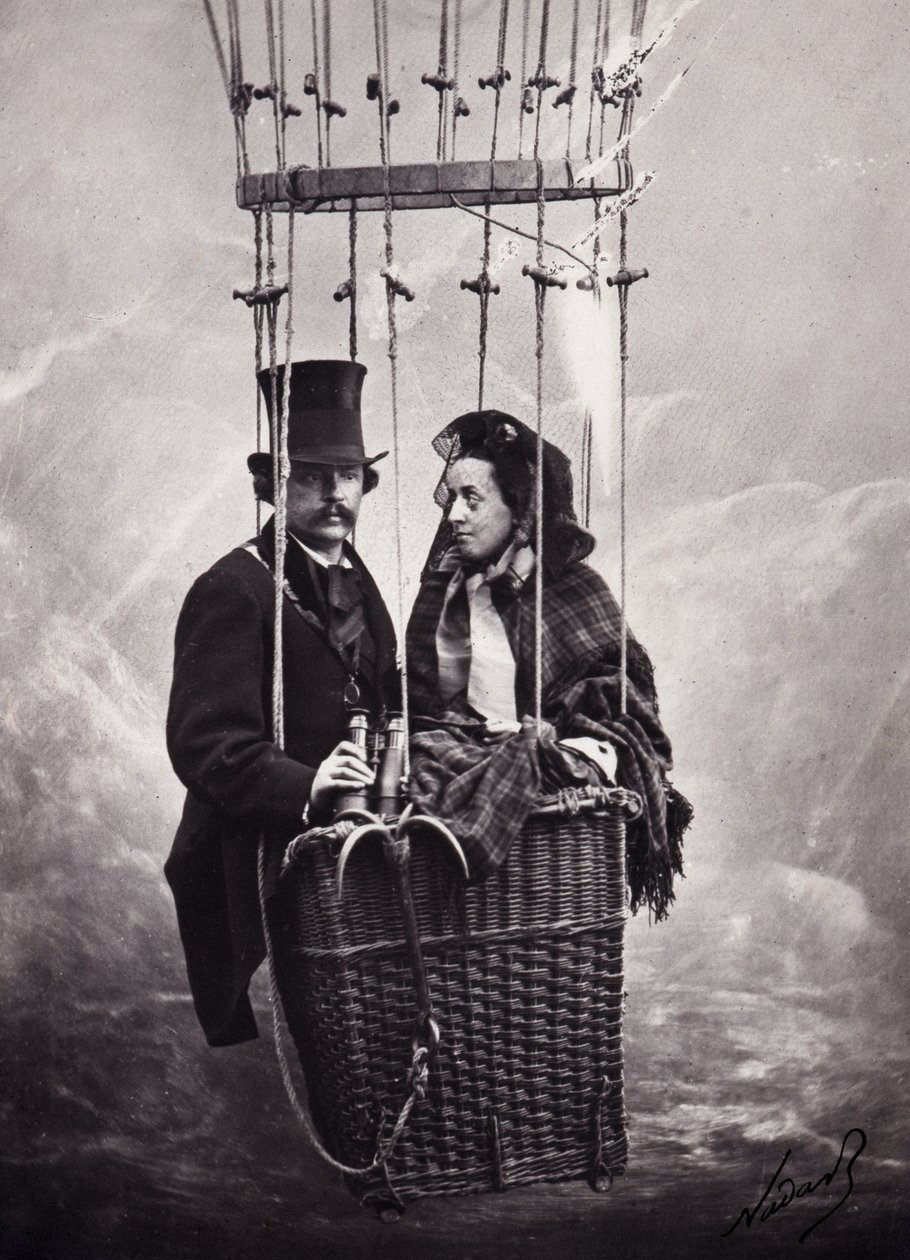 Paul Nadar e sua esposa na cesta do balão (balão de ar quente) (foto a p/b) de Paul Nadar