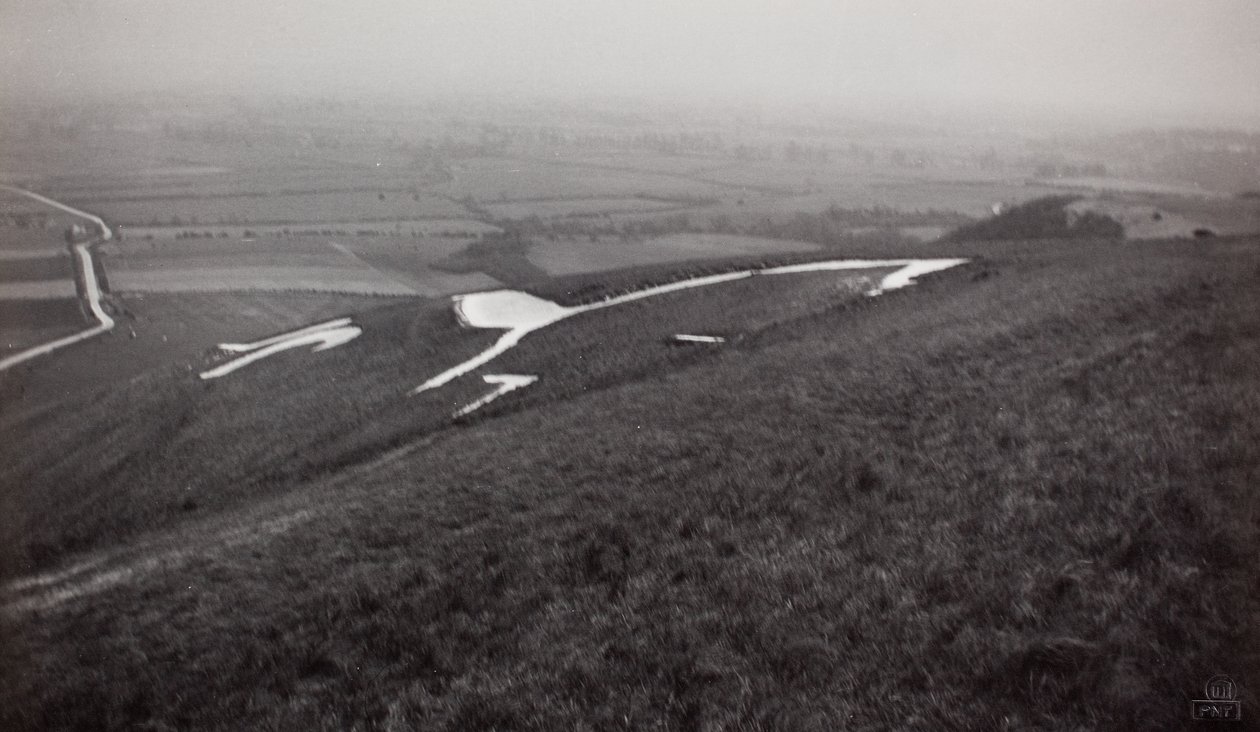 The White Horse, Uffington, Berkshire de Paul Nash