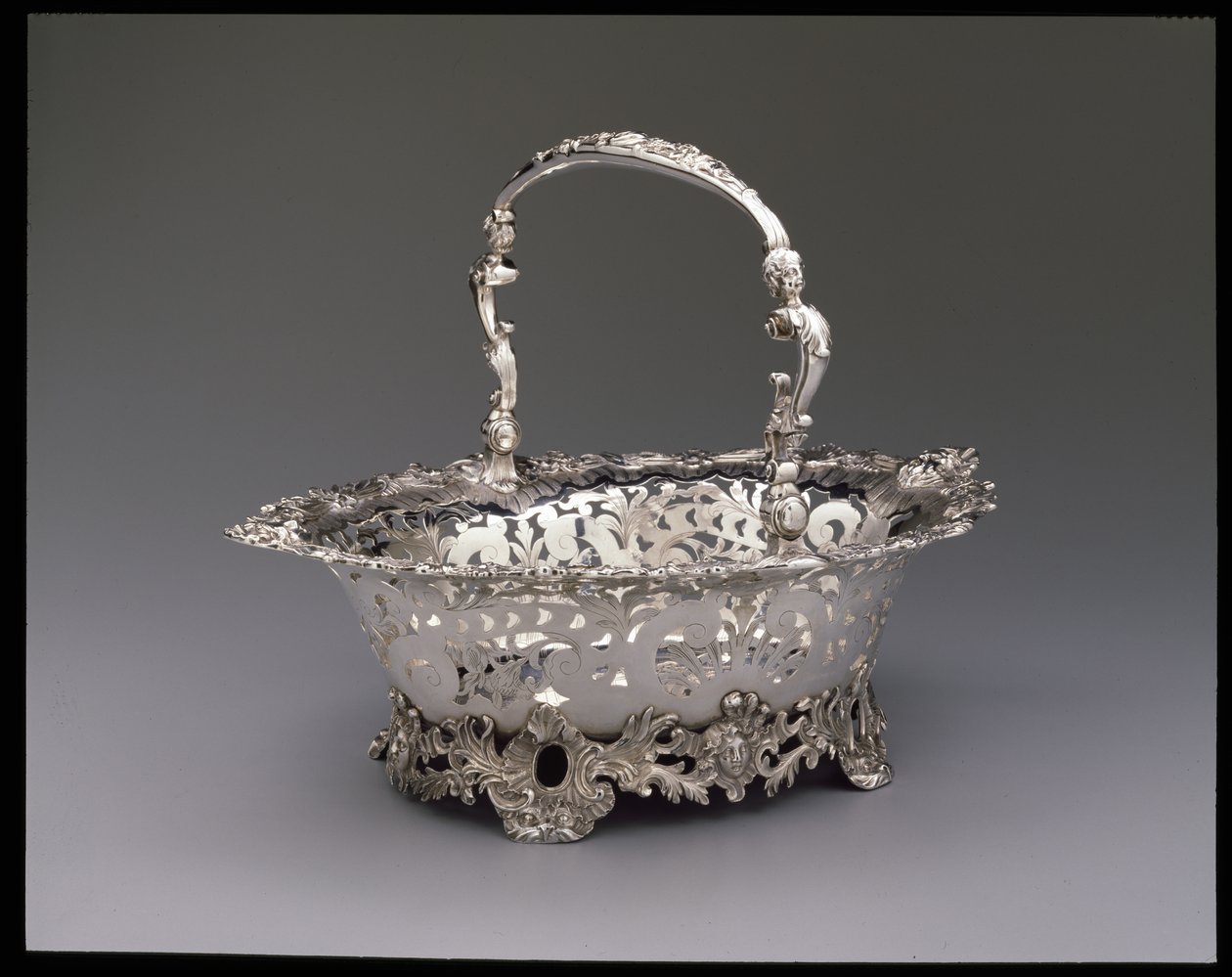 Cesta de bolo de Paul de Lamerie
