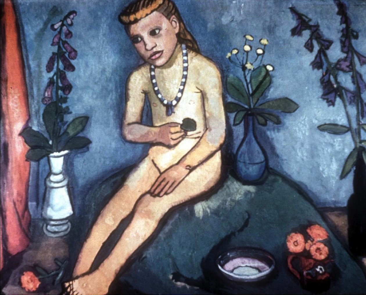 Menina sentada agir com vasos de flores de Paula Modersohn Becker