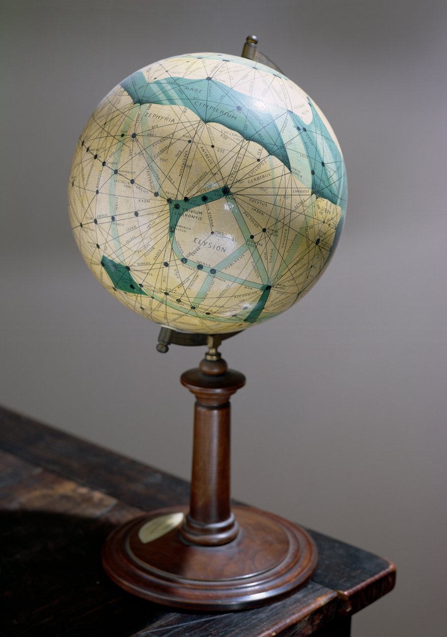 Globo do planeta Marte, feito em 1903-09 de Percival Lowell