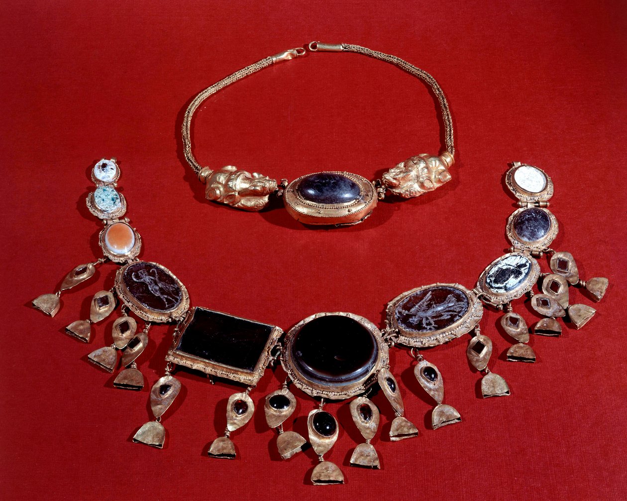 Arte Persa: dois colares de ouro, período Parthe, século III d.C. de Persian