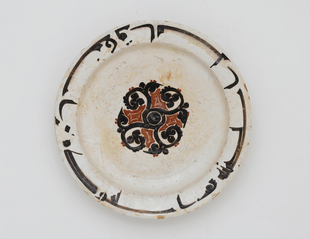 Dish, Irã ou Afeganistão, dinastia Samanid (cerâmica) de Persian School