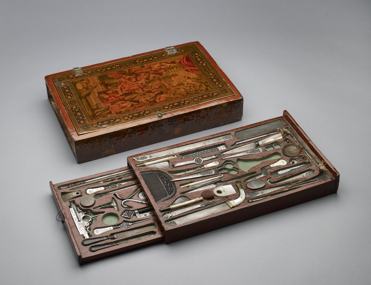 Kit de ferramentas retratando a Sagrada Família, c.1830 (meios mistos) de Persian School