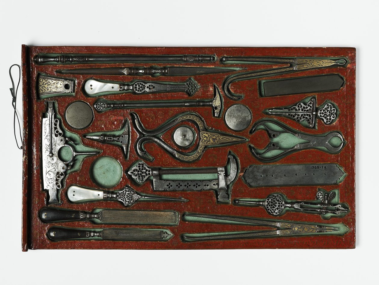 Kit de ferramentas retratando a Sagrada Família, c.1830 (meios mistos) de Persian School
