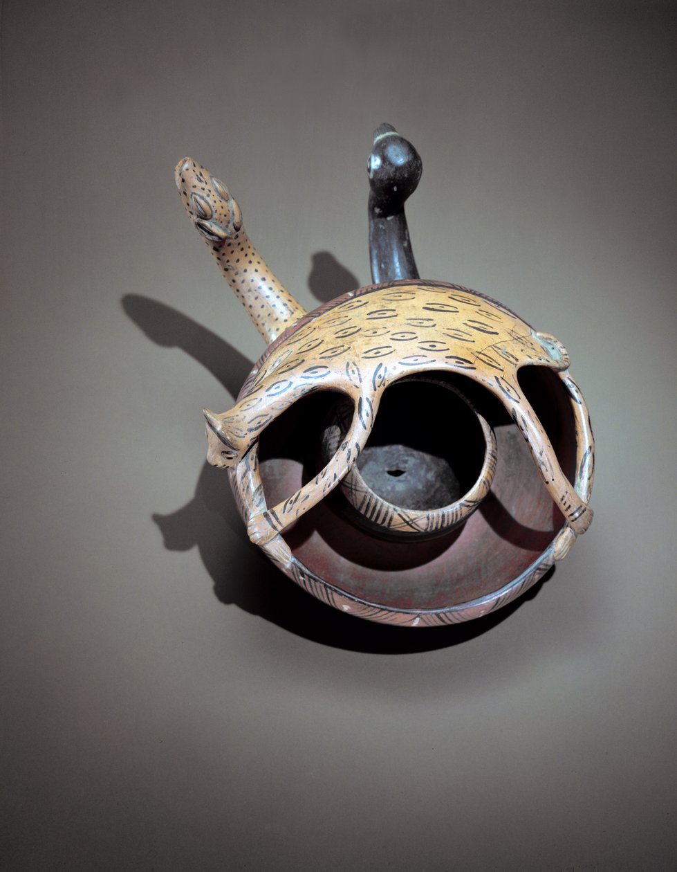 Tigela de serpente dupla (cerâmica) de Peruvian School