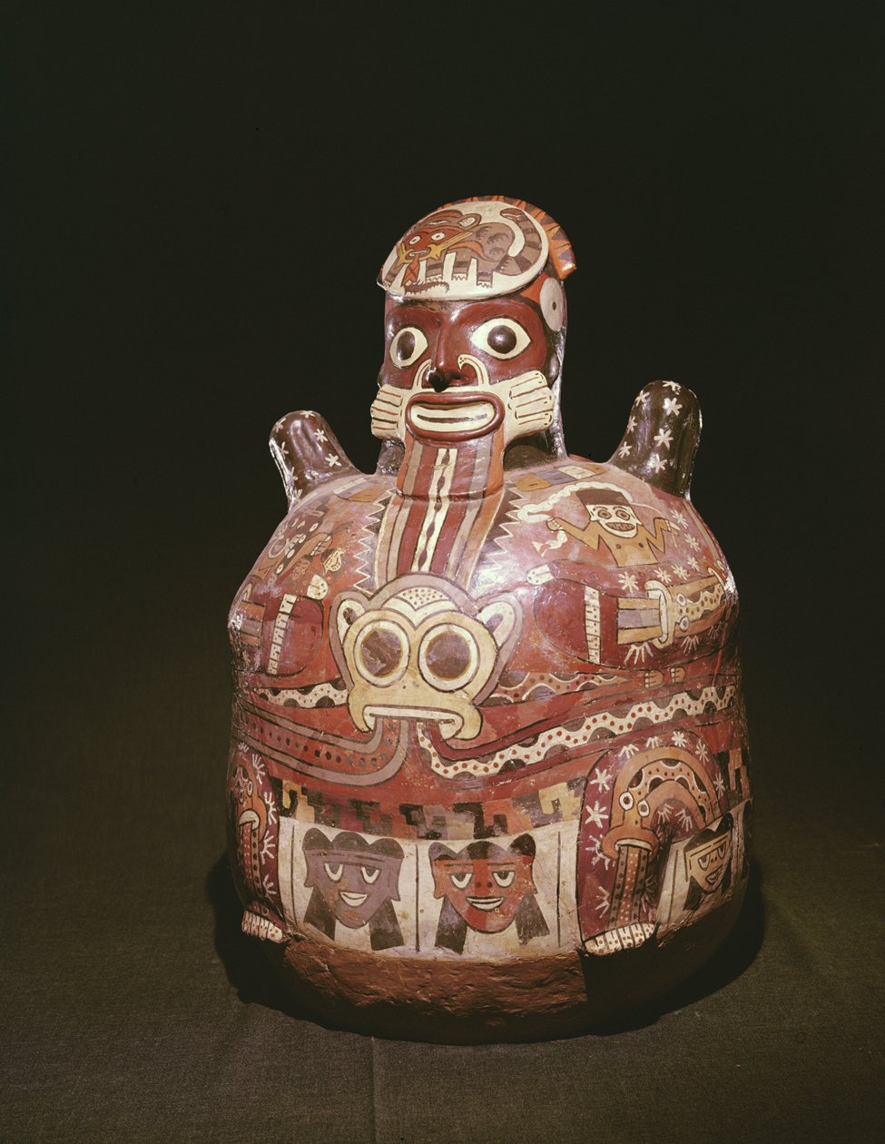 Navio de cerâmica de figura de um deus, Nazca Culture (ceramic) de Peruvian School