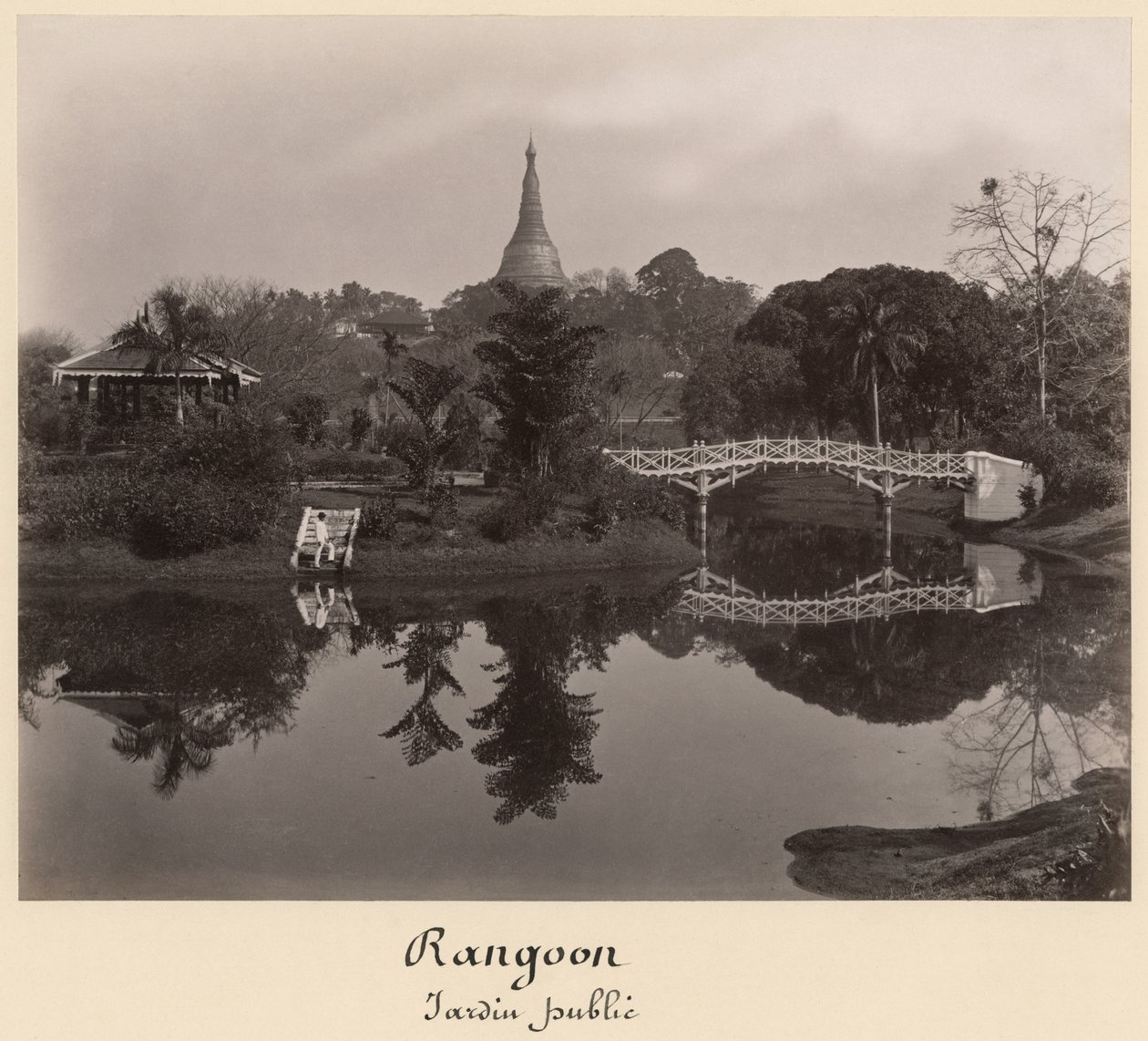 Pavilhão de ilha no Jardim Cantanement, Rangoon, Birmânia, final do século XIX (estampa de albume) de Philip Adolphe Klier