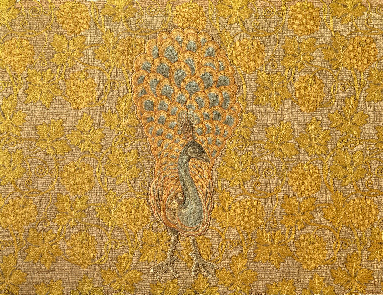 Pavão e videira, c.1880-1900 (lã em linho) de Philip Richard Morris