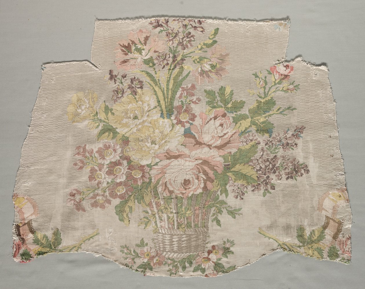 Fragmento de Seda, Parte do Painel chamado Le panier fleuri, 1770. de Philippe de Lasalle