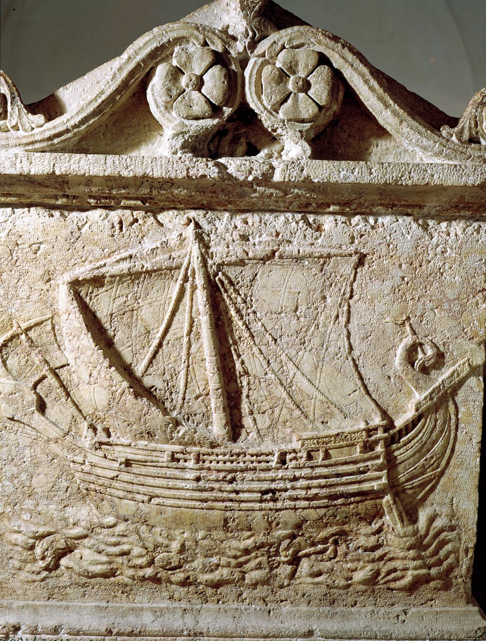 Detalhe do Sarcófago do Navio, da Pedra de Sidon de Phoenician