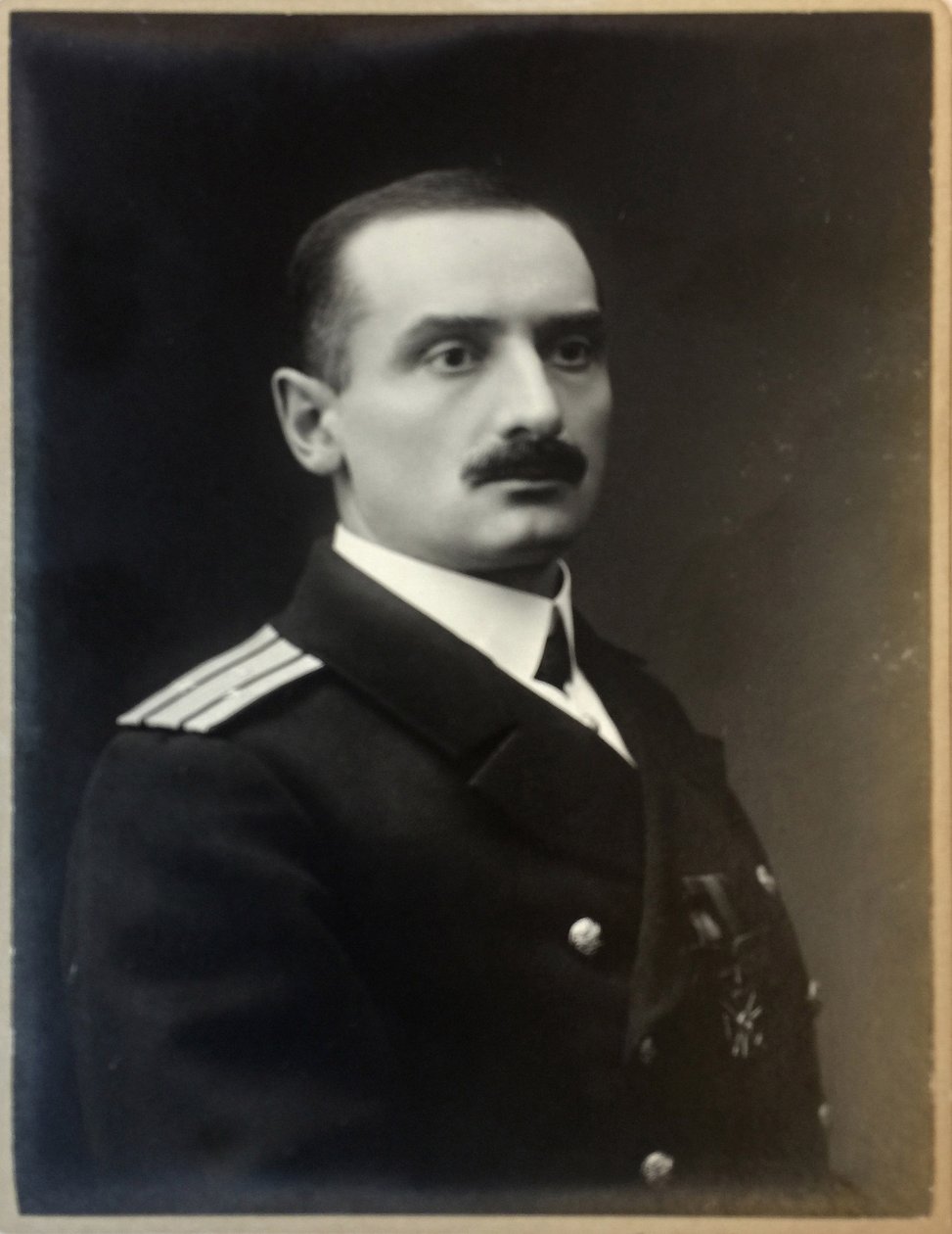 Retrato de Alexander Kolchak 1874-1920, 1909. de Photo studio H. Rentz and F.