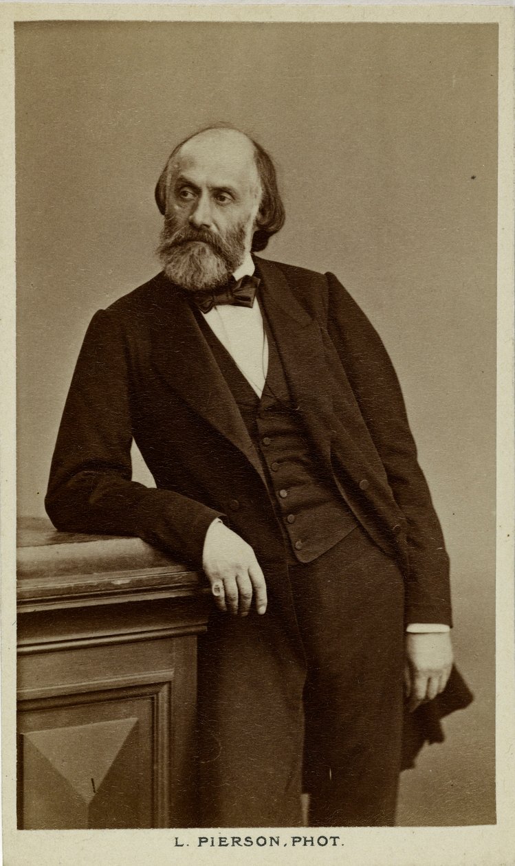 Retrato do poeta Victor de Laprade 1812-1883, c. 1870 de Photo studio Mayer and Pierson.