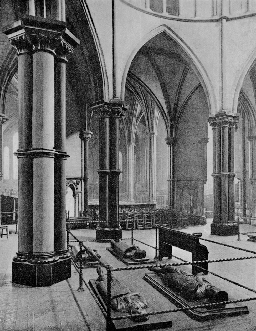 Interior da Igreja do Templo, cidade de Londres, c1905 1906 de Photochrom Co Ltd of London