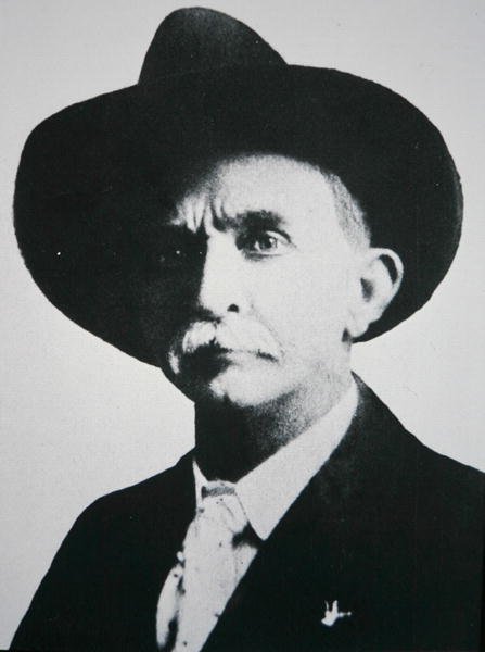 Capitão William Jesse McDonald (1852-1918) (foto a p/b) de Photographer American