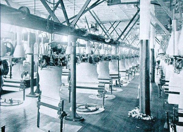 Manufacturing Natural Wool Underwear, c.1900, de 