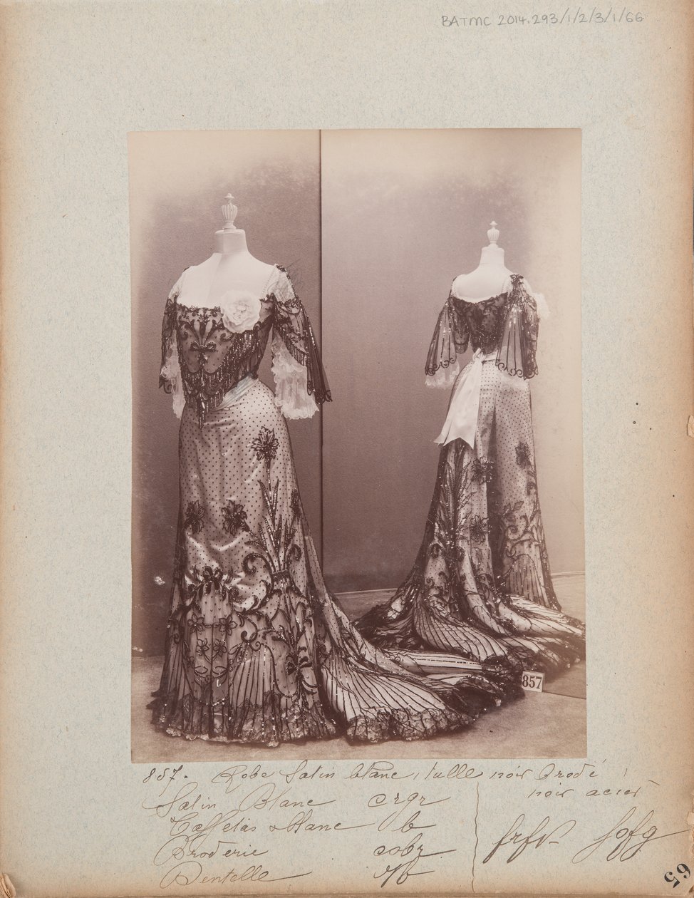 Página de Álbum: House of Worth, Vestido de Bola de Photographer French