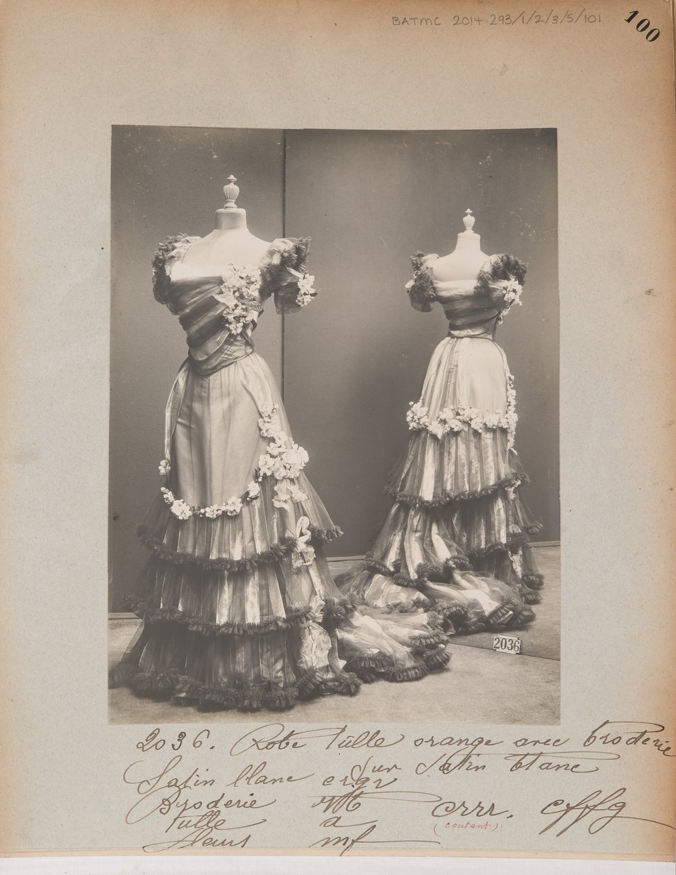 Página de Álbum: House of Worth, Vestido de Bola de Photographer French
