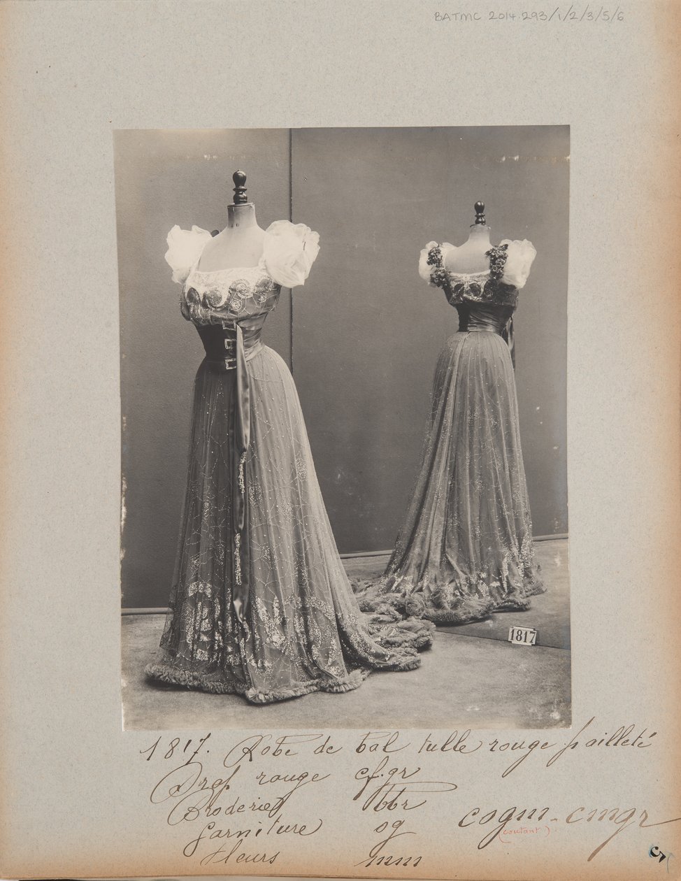 Página de Álbum: House of Worth, Vestido de Bola de Photographer French