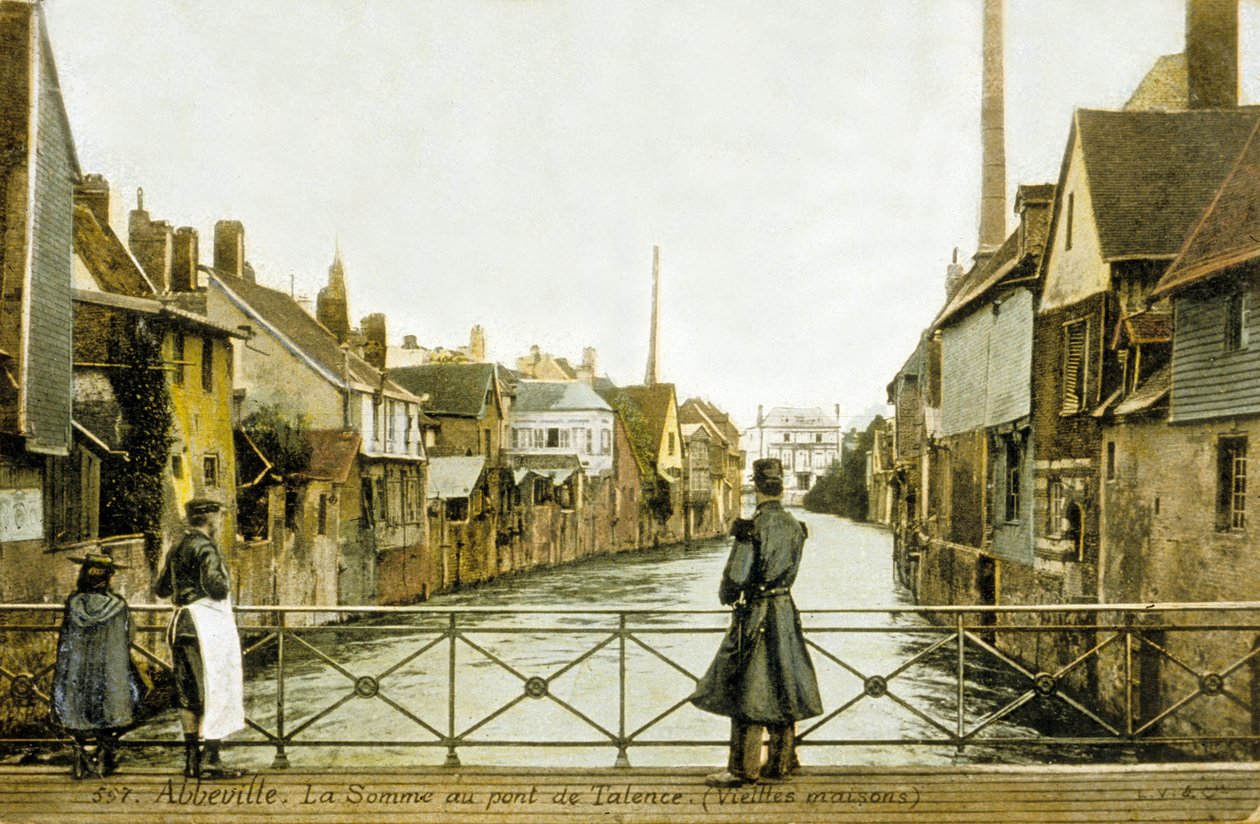 Rio Somme e a ponte de Talence, Abbeville, França de Photographer French